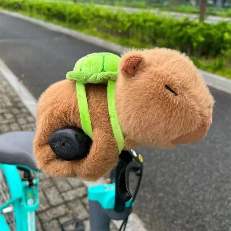 Capibara de Peluche con Mochila de Tortuga