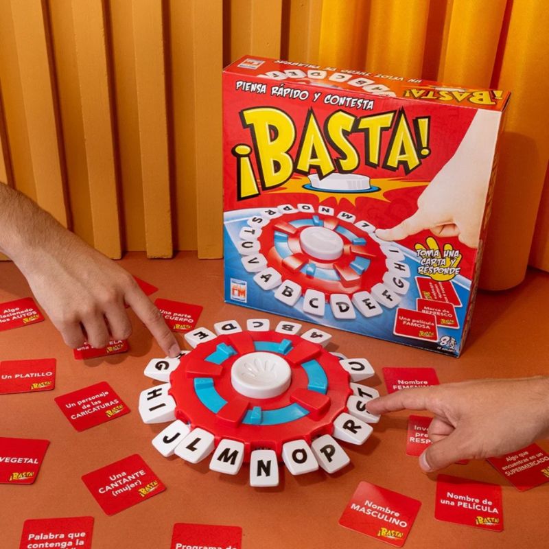 Basta! Juego de mesa de palabras