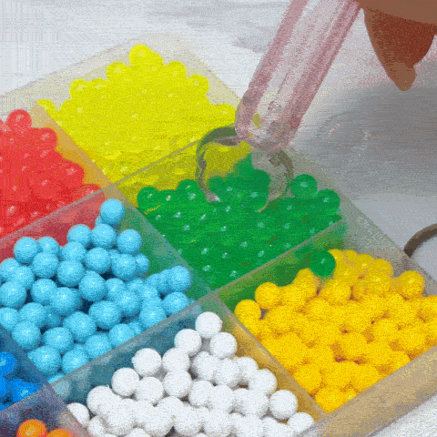 Perlas Mágicas - Kit de manualidades con 2200 perlas (15 colores) para crear sin límites